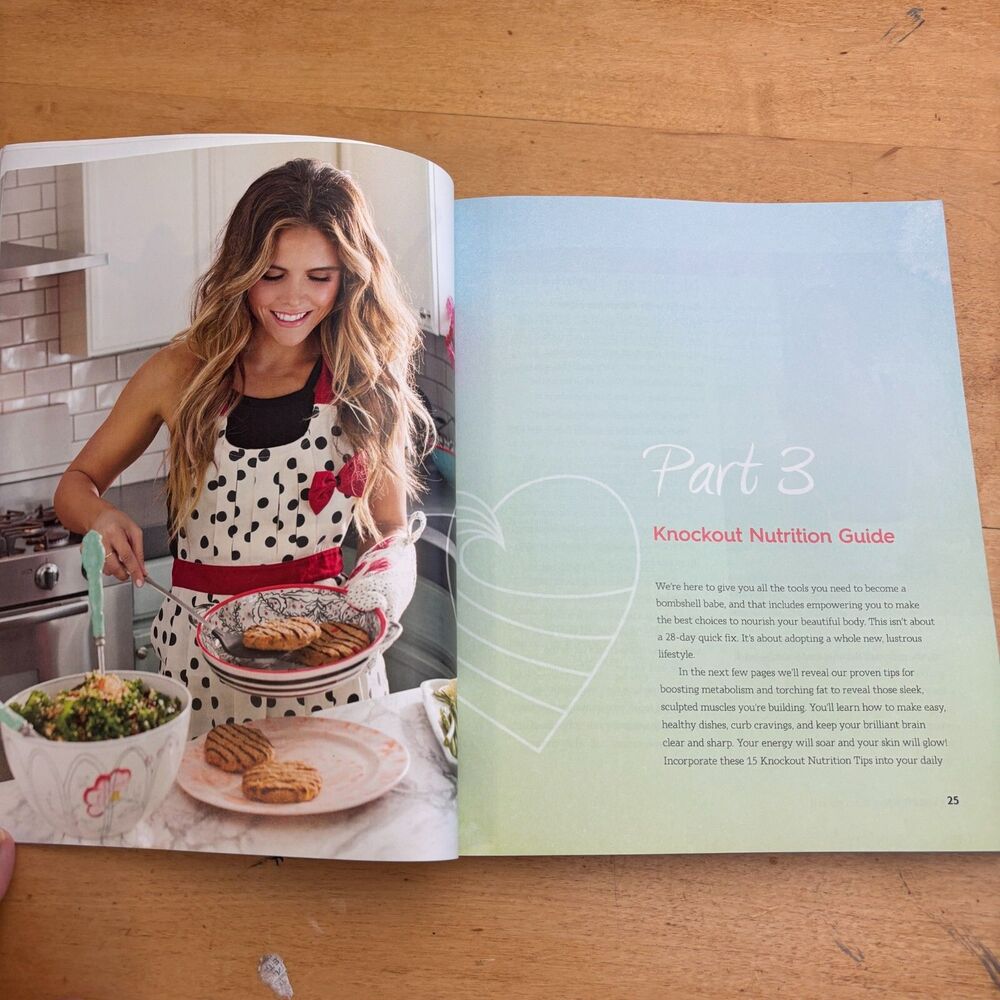 28 Days to Confidence & Strength – Tone It Up Official Guide Karena & Katrina - Picture 8 of 11